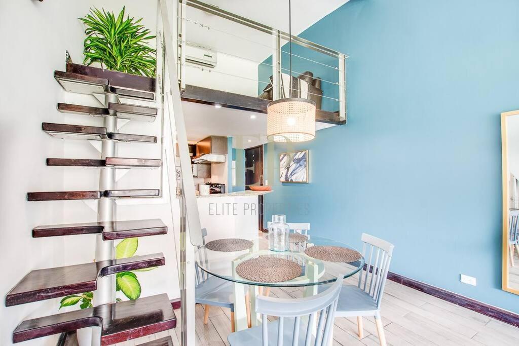 Cr Mariposa Rentals Lakeview Penthouse With Office Space, Pool, Gym, Tennis Santa Ana  Eksteriør bilde