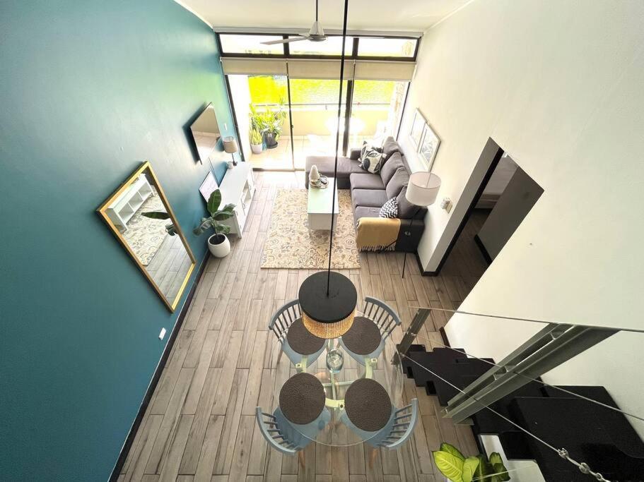 Cr Mariposa Rentals Lakeview Penthouse With Office Space, Pool, Gym, Tennis Santa Ana  Eksteriør bilde